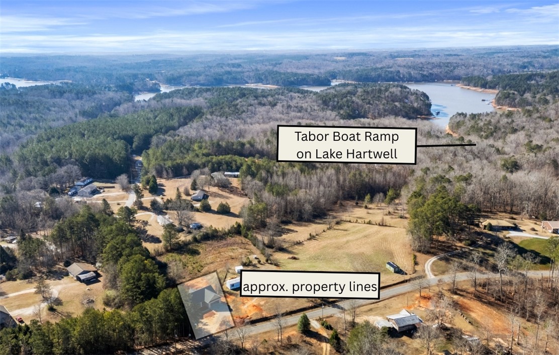 333 Oliver Road Westminster, SC 29693 - Photo 2 of 22