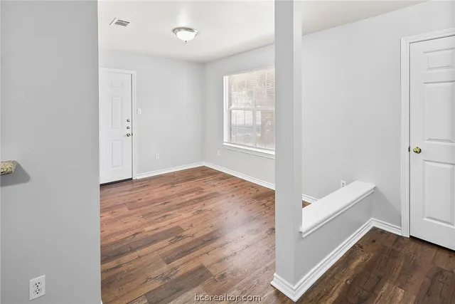 $1,500 | 2034 Legacy Lane, College Station, TX 77840