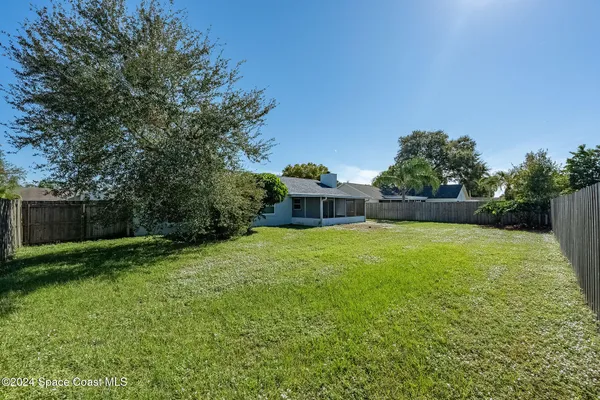 $1,999 | 2652 Village Park Drive, Melbourne, FL 32934