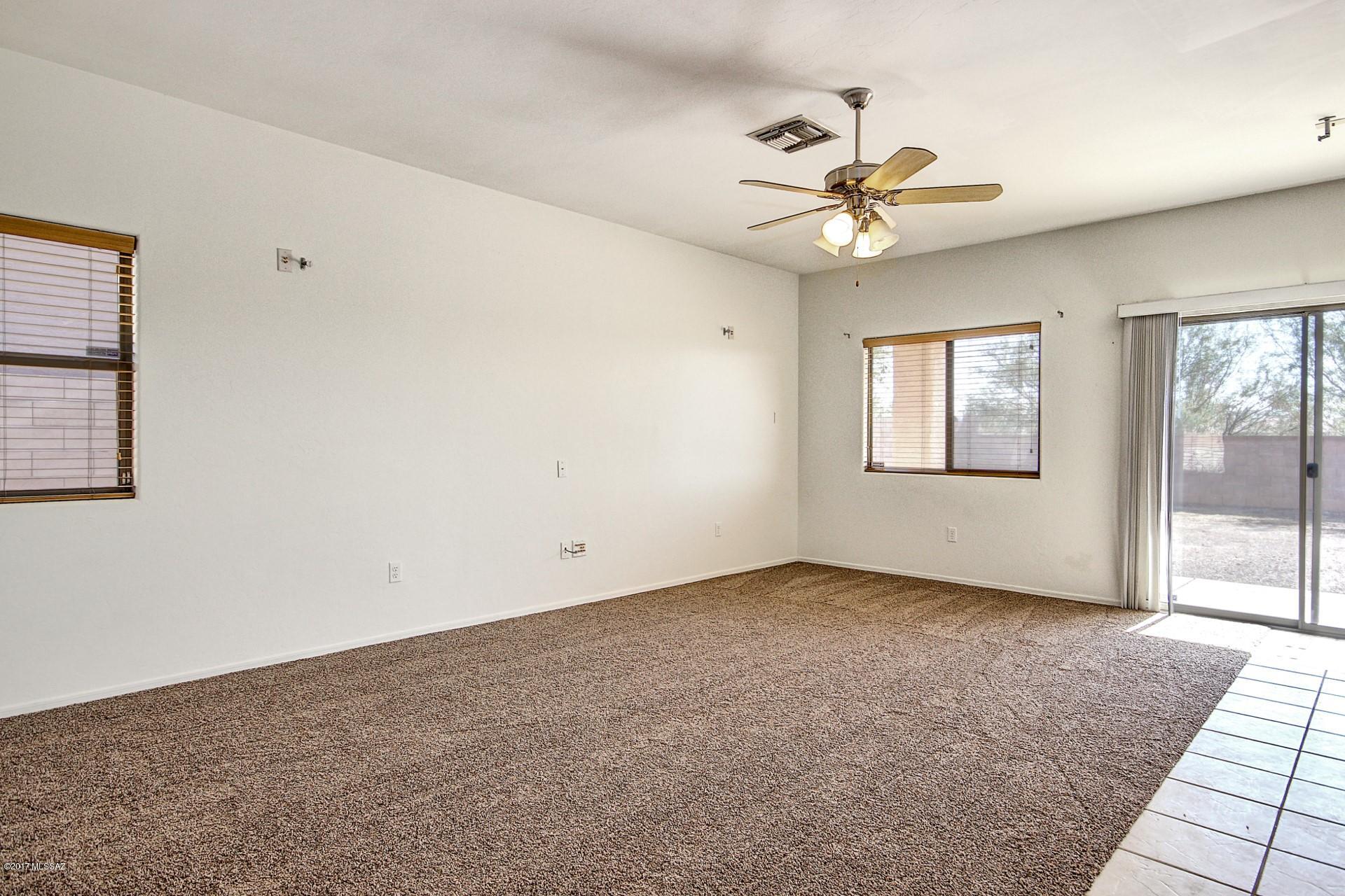 6397 West Sandpaper Tree Way Tucson, AZ 85757 - Photo 4 of 28