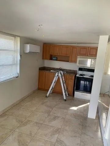 a view of utility room