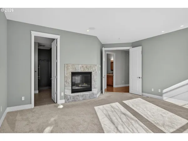 $1,498,000 | 32092 Willamette Way East, Wilsonville, OR 97070