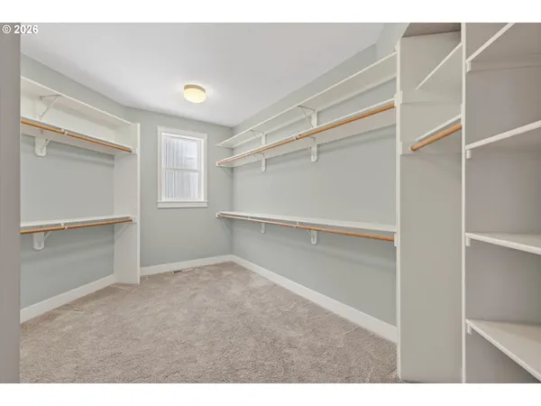 $1,498,000 | 32092 Willamette Way East, Wilsonville, OR 97070