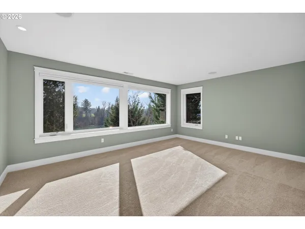 $1,498,000 | 32092 Willamette Way East, Wilsonville, OR 97070