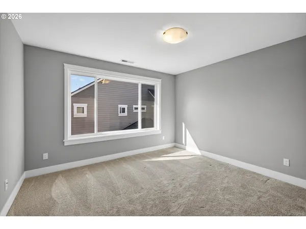 $1,498,000 | 32092 Willamette Way East, Wilsonville, OR 97070