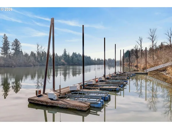 $1,498,000 | 32092 Willamette Way East, Wilsonville, OR 97070