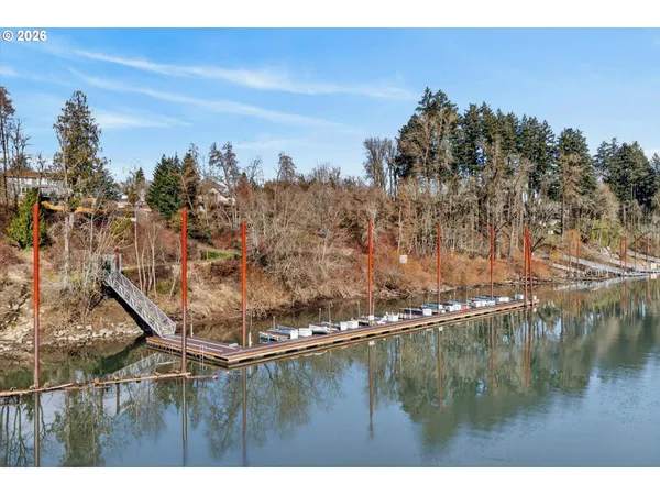 $1,498,000 | 32092 Willamette Way East, Wilsonville, OR 97070