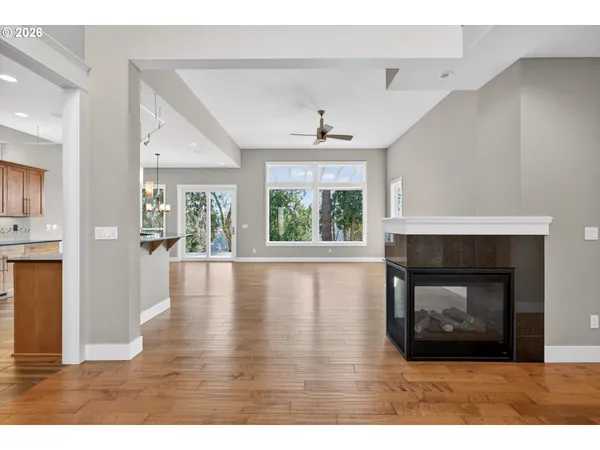 $1,498,000 | 32092 Willamette Way East, Wilsonville, OR 97070