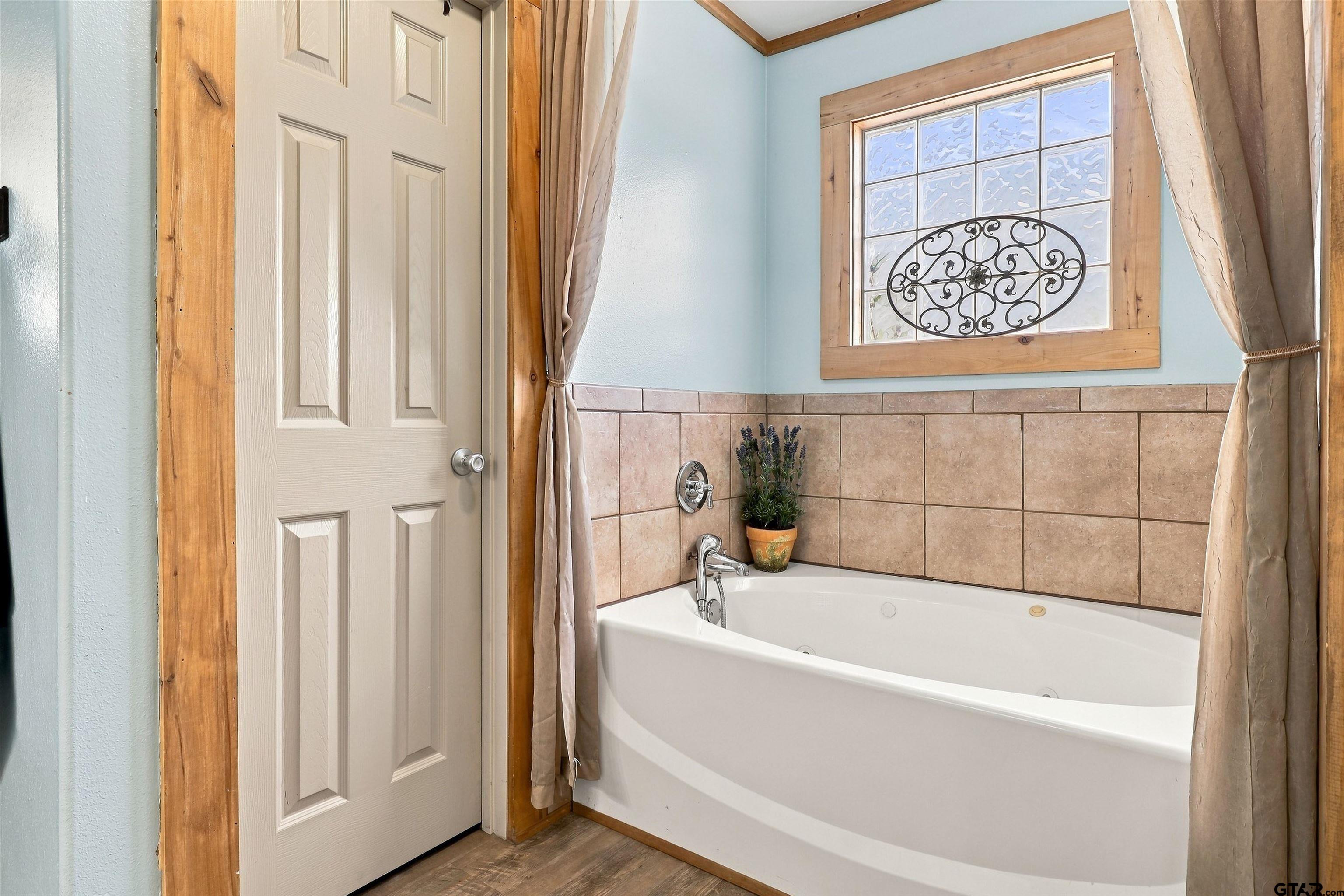 11511 C R 290 Tyler, TX 75707 - Photo 16 of 41 Gallery Image 16