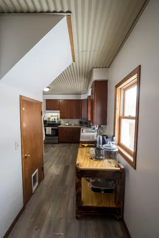 $325,000 | 22598 700th Avenue, Albert Lea, MN 56007