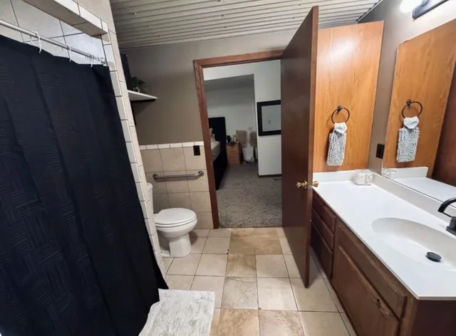 $325,000 | 22598 700th Avenue, Albert Lea, MN 56007