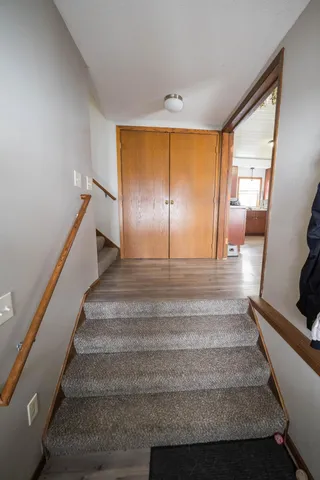 $325,000 | 22598 700th Avenue, Albert Lea, MN 56007