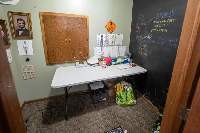 $325,000 | 22598 700th Avenue, Albert Lea, MN 56007