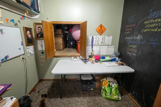 $325,000 | 22598 700th Avenue, Albert Lea, MN 56007