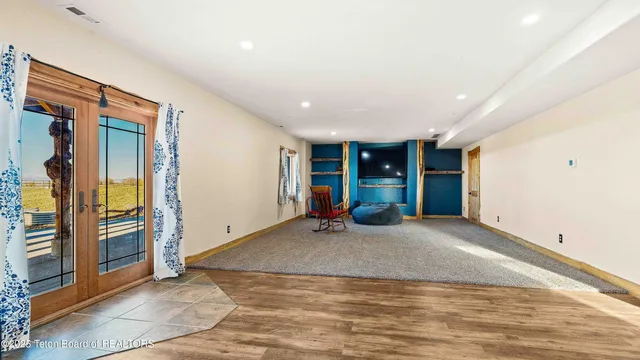 $1,075,000 | 143 Moonshine Road, Riverton, WY 82501