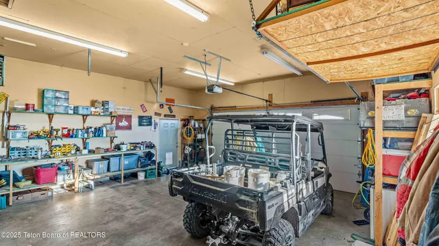 $1,075,000 | 143 Moonshine Road, Riverton, WY 82501