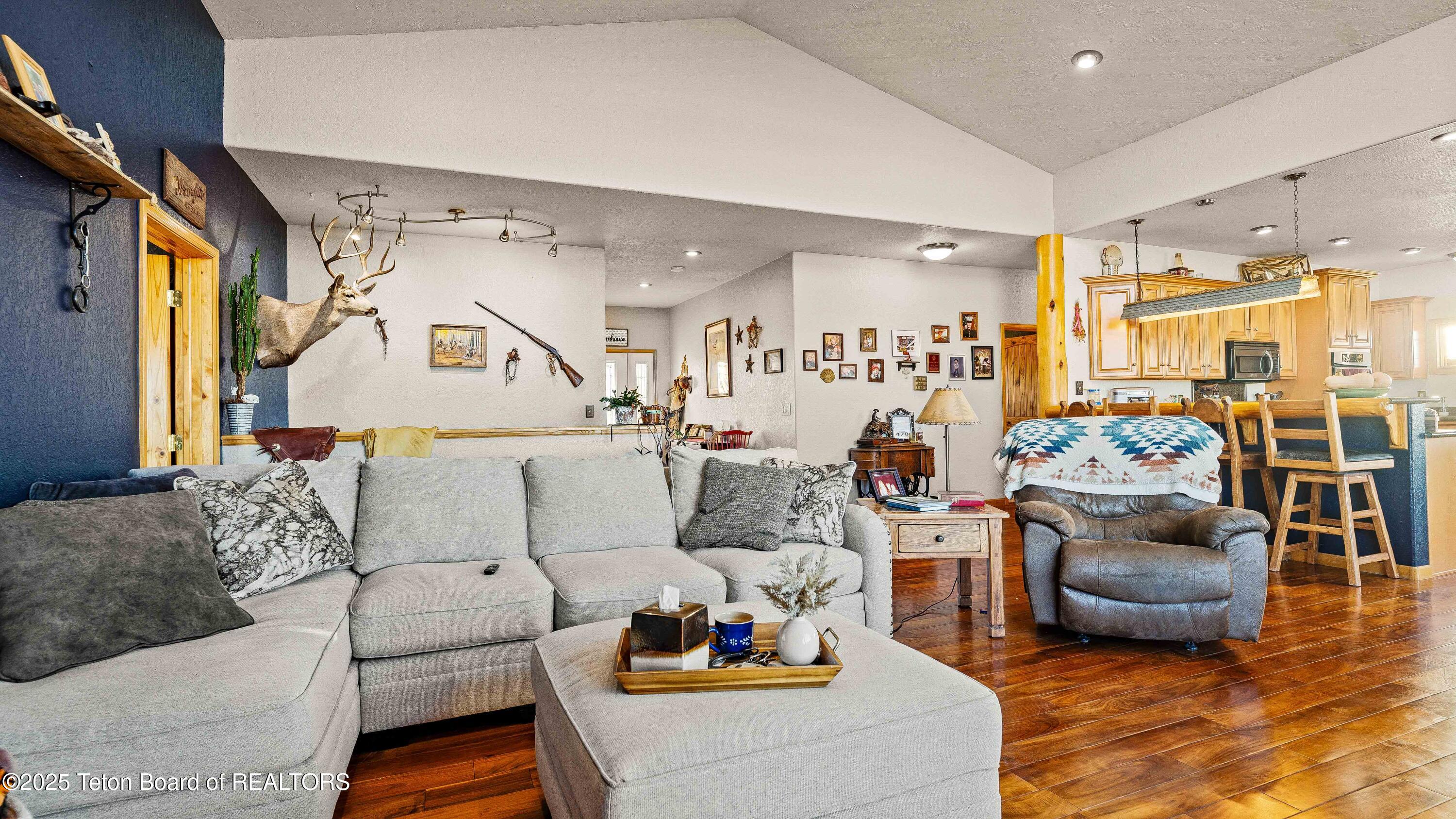 143 Moonshine Road Riverton, WY 82501 - Photo 9 of 72 9