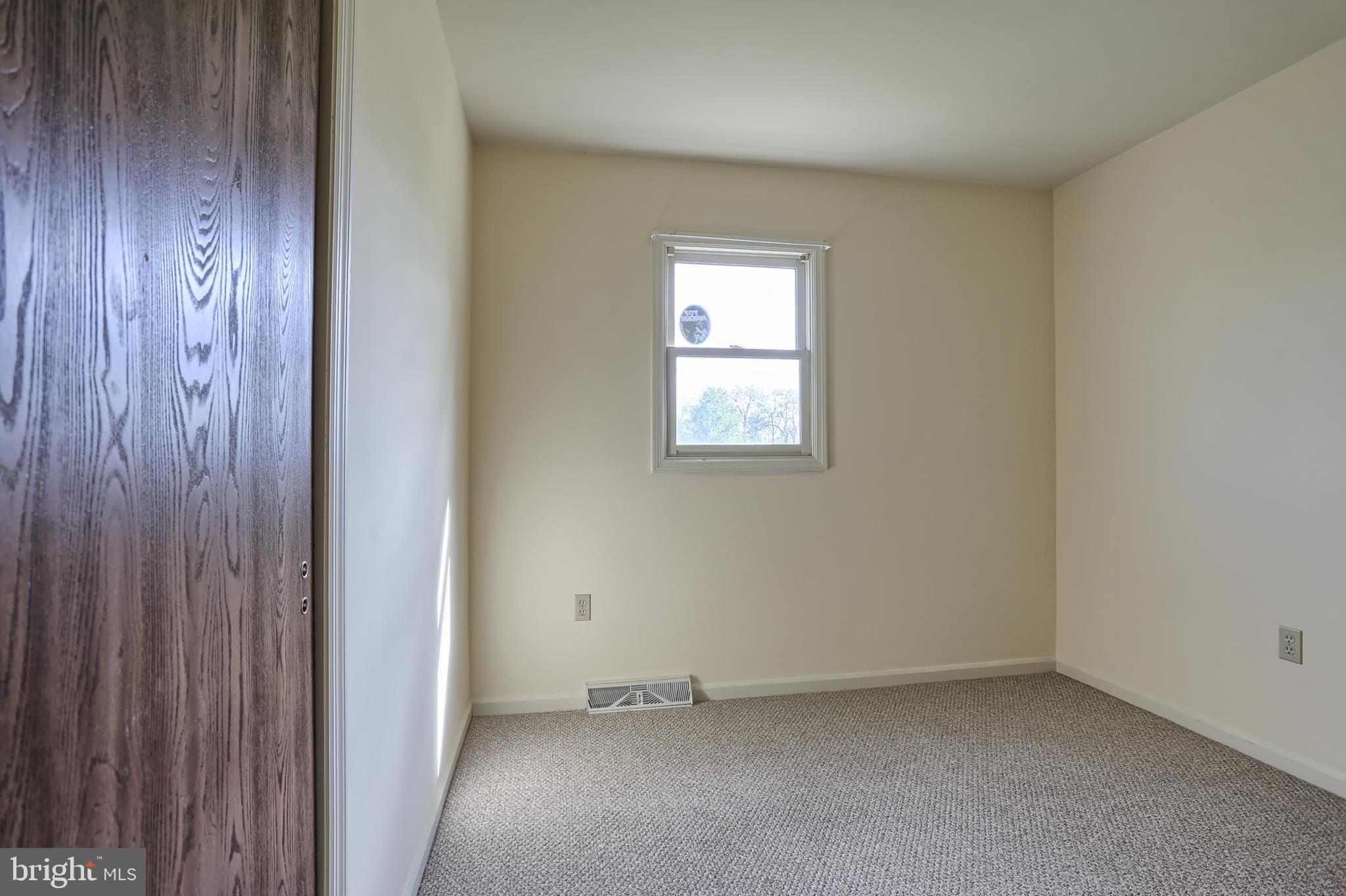 2160 Walnut Street Lebanon, PA 17042 - Photo 11 of 21 Bedroom #2