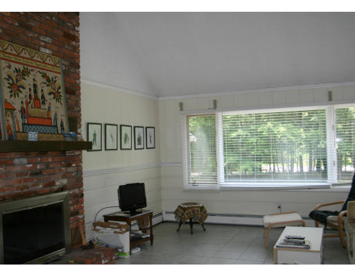 114 Ann Lees Road, Unit 114 Harvard, MA 01451 - Photo 3 of 11 Gallery Image 3