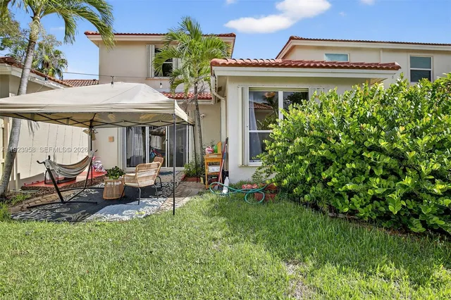 $3,400 | 13174 Northwest 9th Court, Pembroke Pines, FL 33028