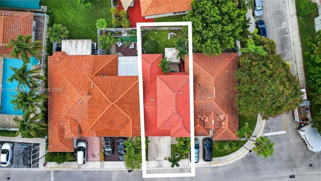 $3,400 | 13174 Northwest 9th Court, Pembroke Pines, FL 33028