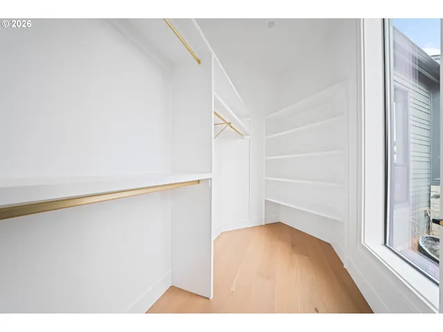 $1,795,000 | 697 Sommerset Road, Woodland, WA 98674