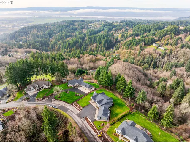 $1,795,000 | 697 Sommerset Road, Woodland, WA 98674