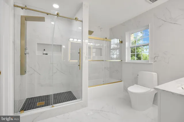 $5,800 | 623 Longfellow Street Northwest, Washington, DC 20011