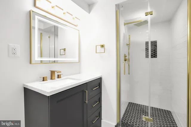 $5,800 | 623 Longfellow Street Northwest, Washington, DC 20011