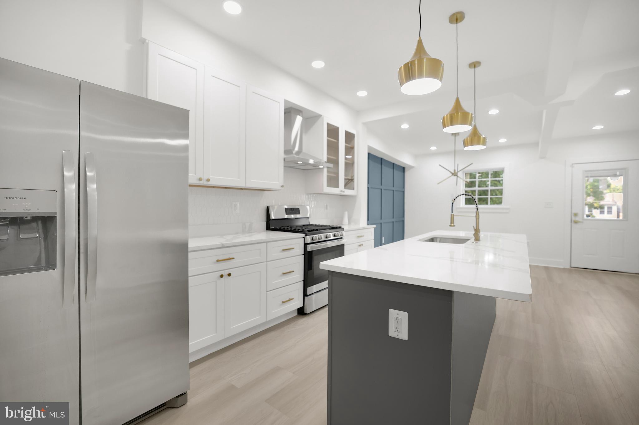 623 Longfellow Street Northwest Washington, DC 20011 - Photo 3 of 30