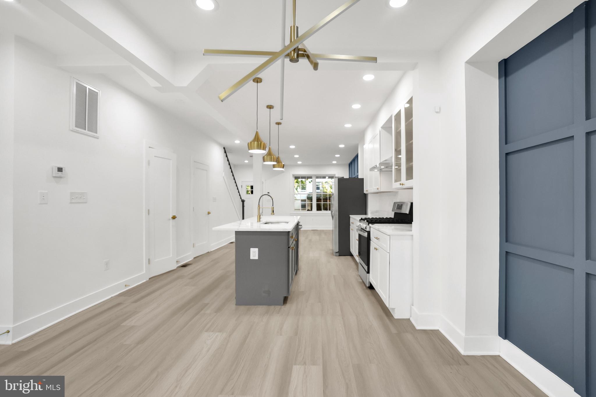 623 Longfellow Street Northwest Washington, DC 20011 - Photo 5 of 30