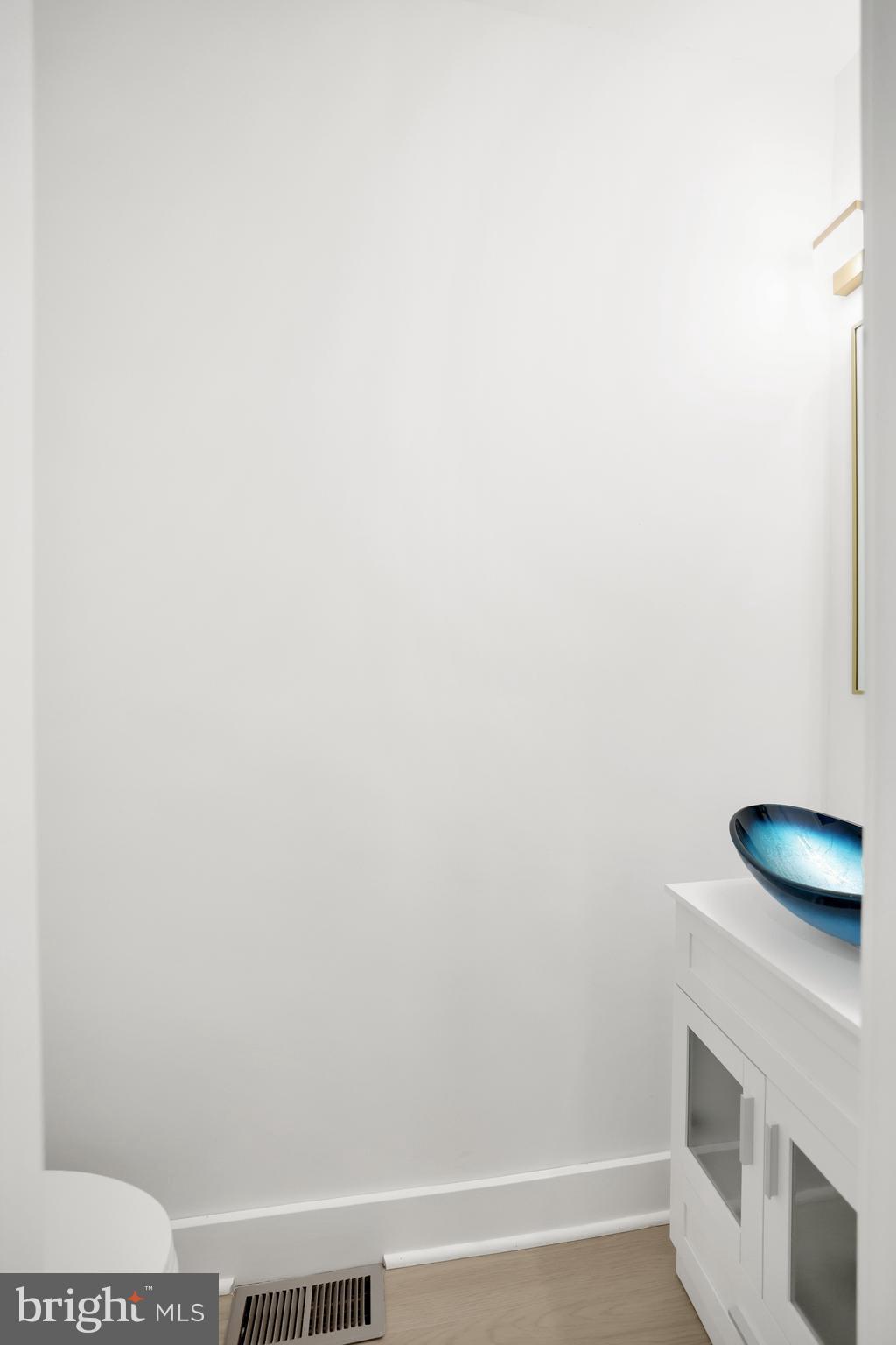 623 Longfellow Street Northwest Washington, DC 20011 - Photo 8 of 30 Entry Level Half Bath