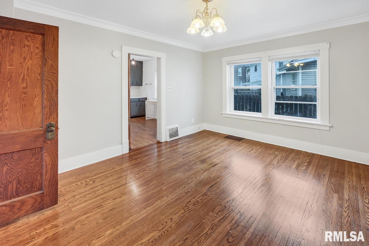 1803 West Main Street Peoria, IL 61606 - Photo 10 of 20