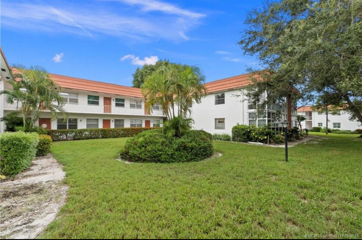 2600 Southeast Ocean Boulevard, Unit B7 Stuart, FL 34996 - Photo 1 of 6 IMG_2595jpeg