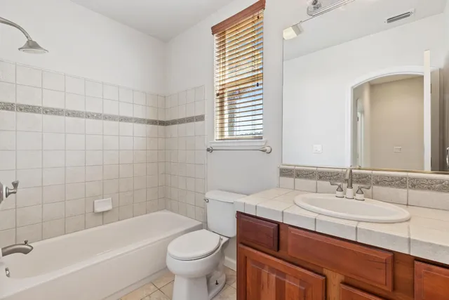 $800,000 | 351 Ruess Road, Ripon, CA 95366