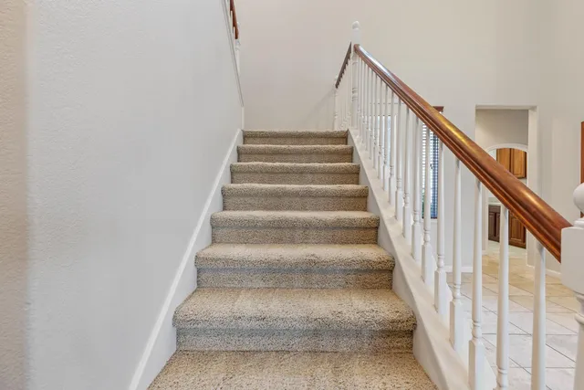 $800,000 | 351 Ruess Road, Ripon, CA 95366