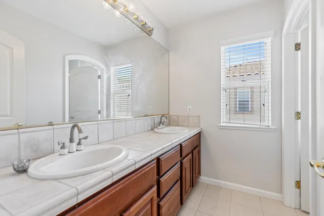 $800,000 | 351 Ruess Road, Ripon, CA 95366