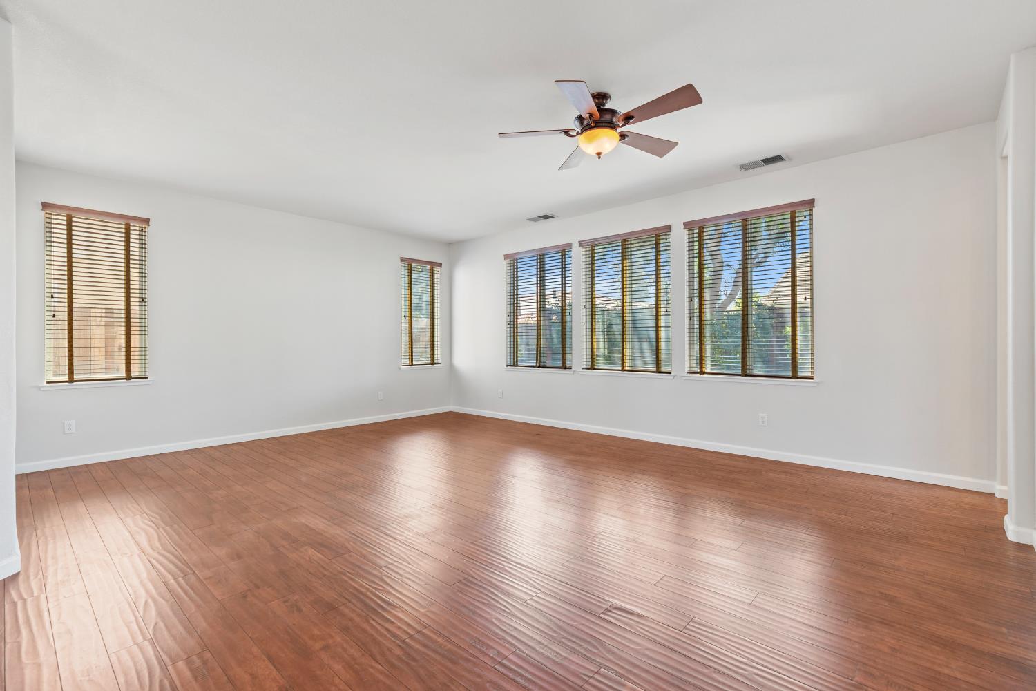 351 Ruess Road Ripon, CA 95366 - Photo 5 of 66