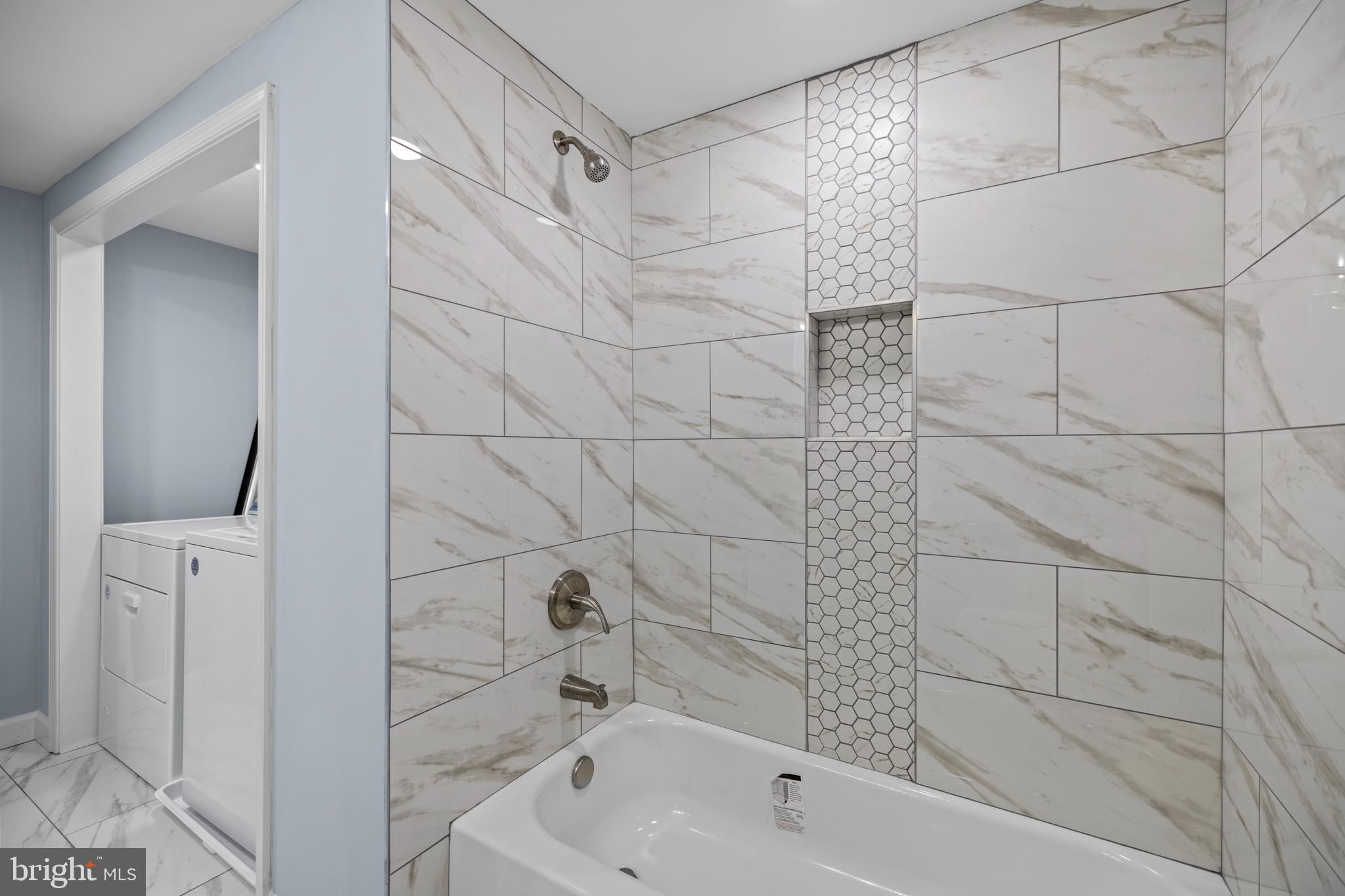 15945 Broadfording Road Clear Spring, MD 21722 - Photo 13 of 32 Amazing Bath!