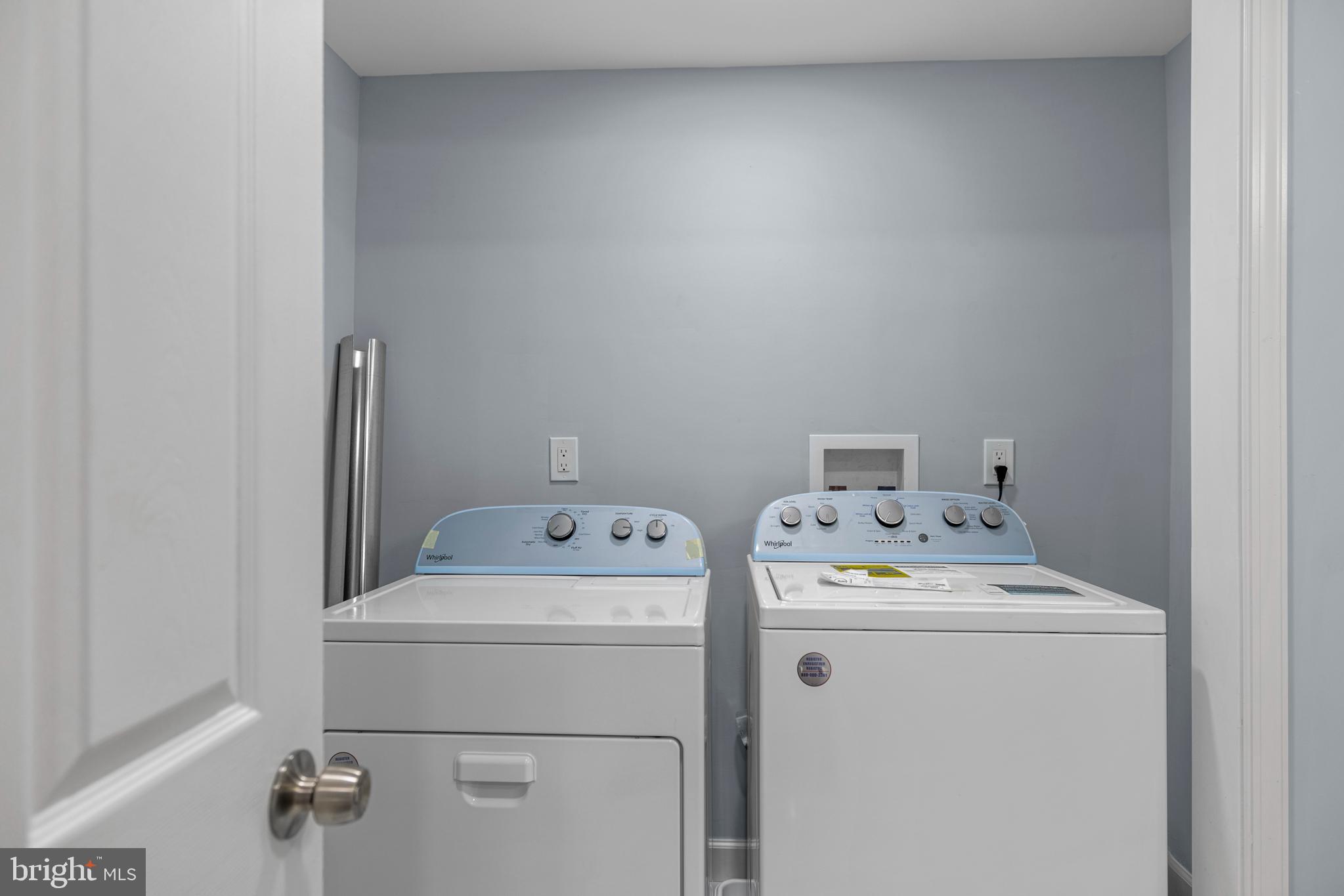 15945 Broadfording Road Clear Spring, MD 21722 - Photo 15 of 32 Convienent Washer/Dryer!