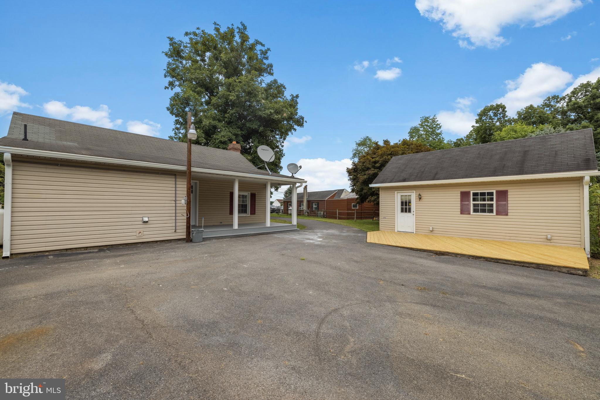 15945 Broadfording Road Clear Spring, MD 21722 - Photo 23 of 32 Additional parking out back!