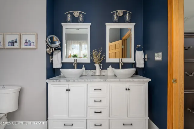 $799,900 | 150 Red Oak Drive, Palmerton, PA 18071