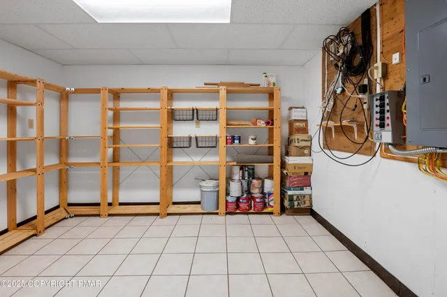 $799,900 | 150 Red Oak Drive, Palmerton, PA 18071