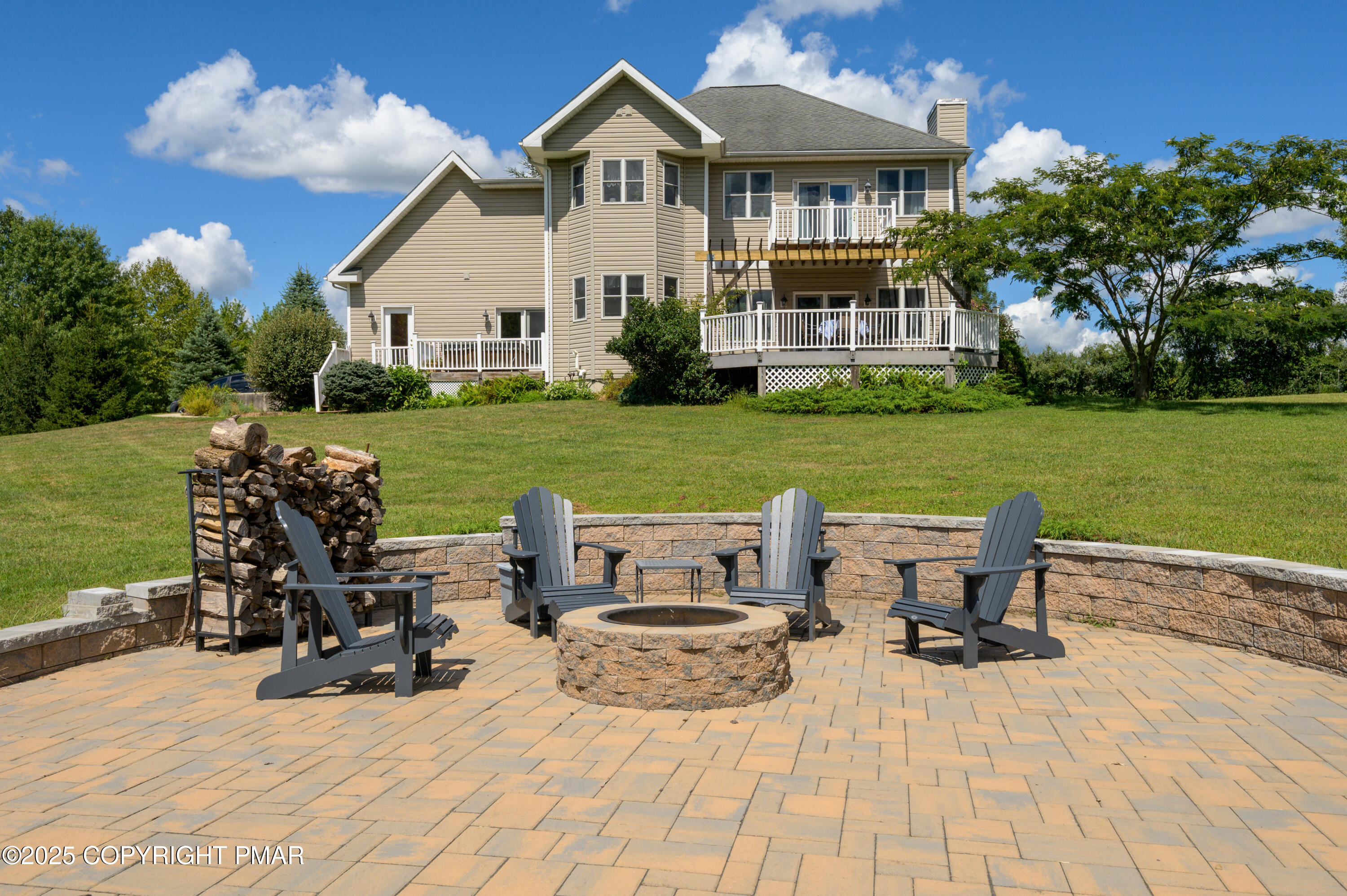 150 Red Oak Drive Palmerton, PA 18071 - Photo 7 of 76 a view of a house with backyard sitting area and garden