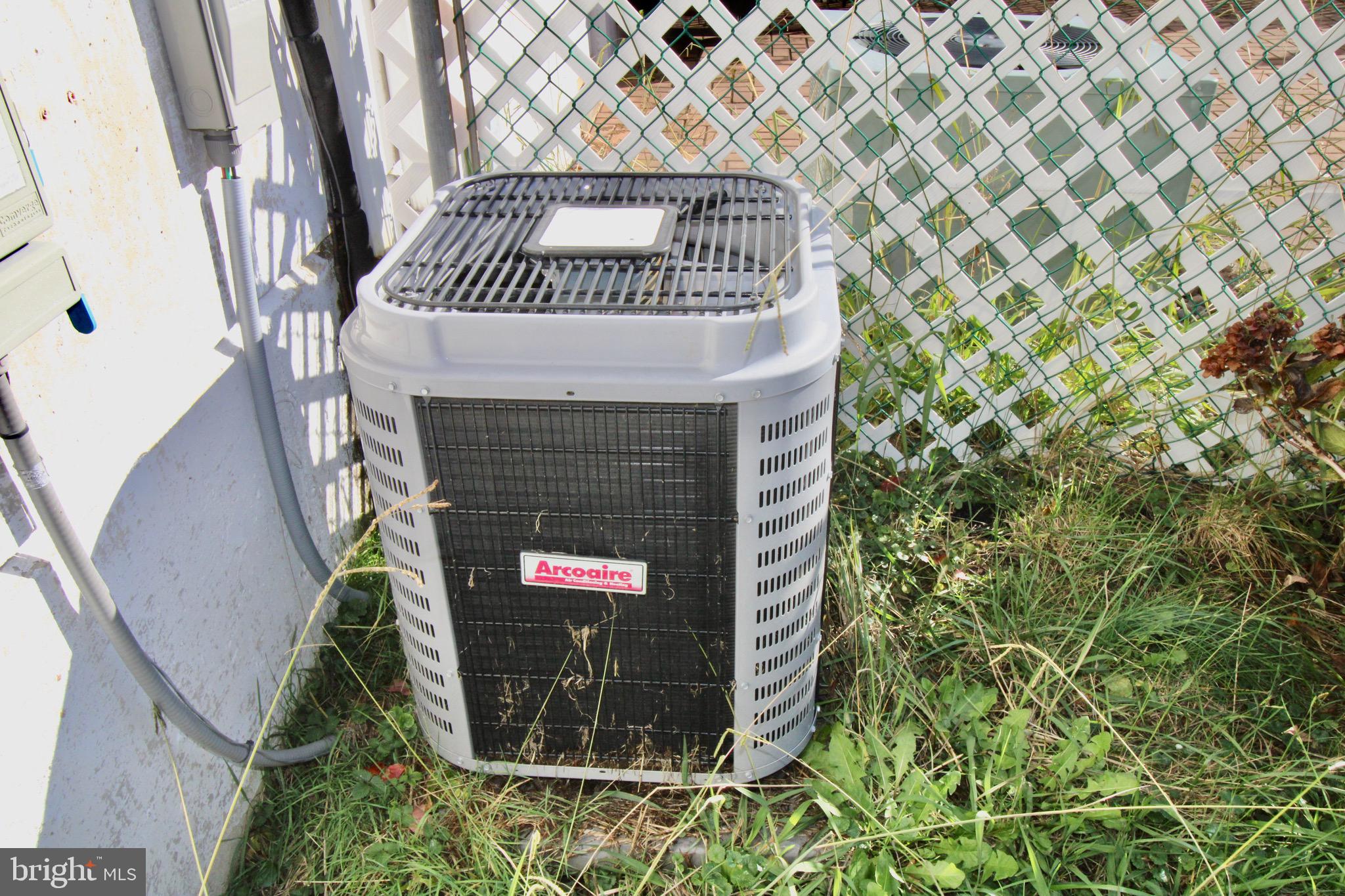 12038 Farwell Road Philadelphia, PA 19154 - Photo 20 of 20 Newer Central A/C