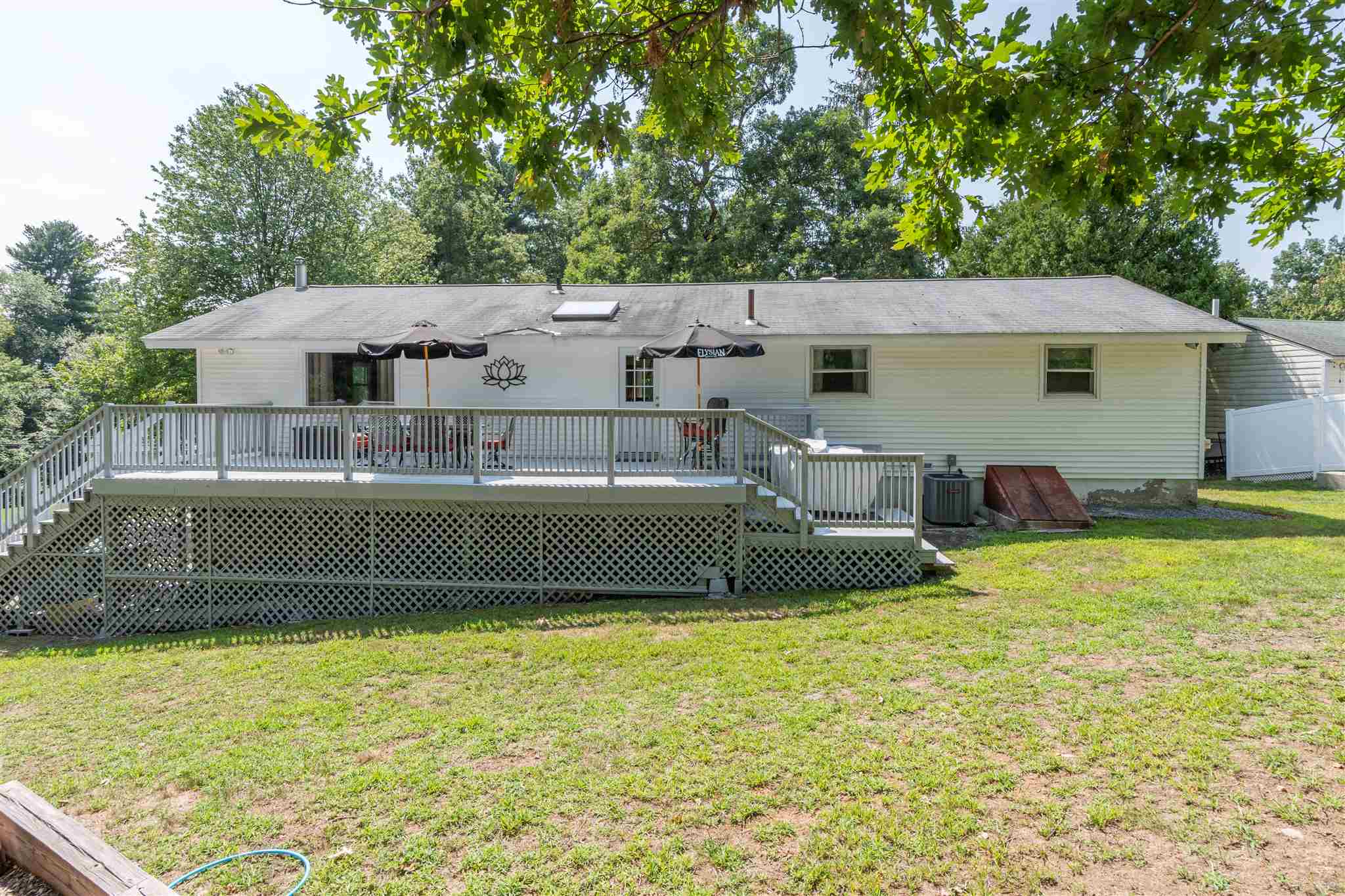 10 Newburgh Road Nashua, NH 03062 - Photo 25 of 30