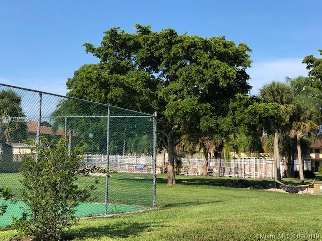 10050 Winding Lake Road, Unit 203 Sunrise, FL 33351 - Photo 5 of 23 Gallery Image 5