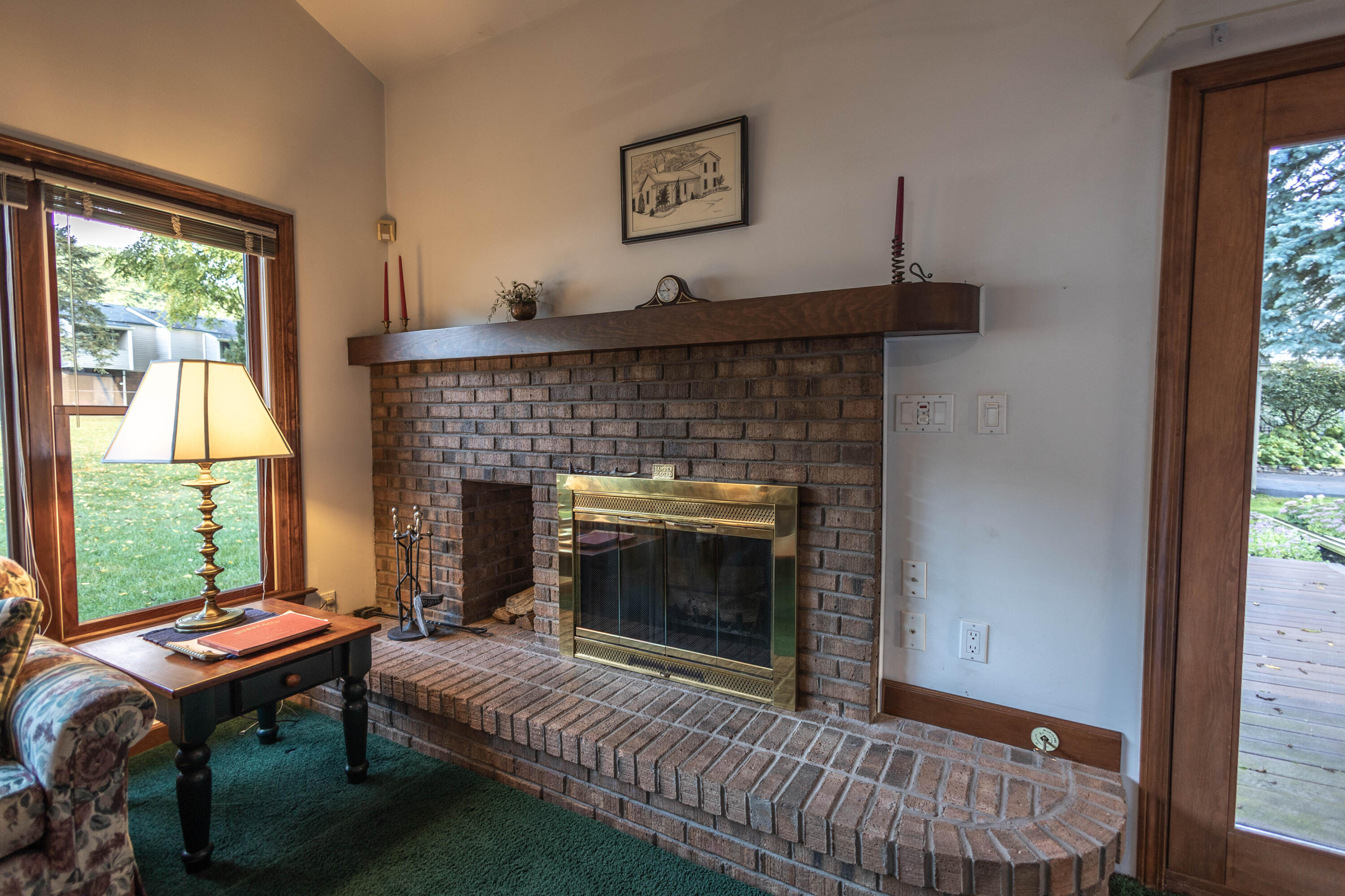 17 North Holcomb Road Clarkston, MI 48346 - Photo 23 of 54 Natural Fireplace w/Gas Lighter