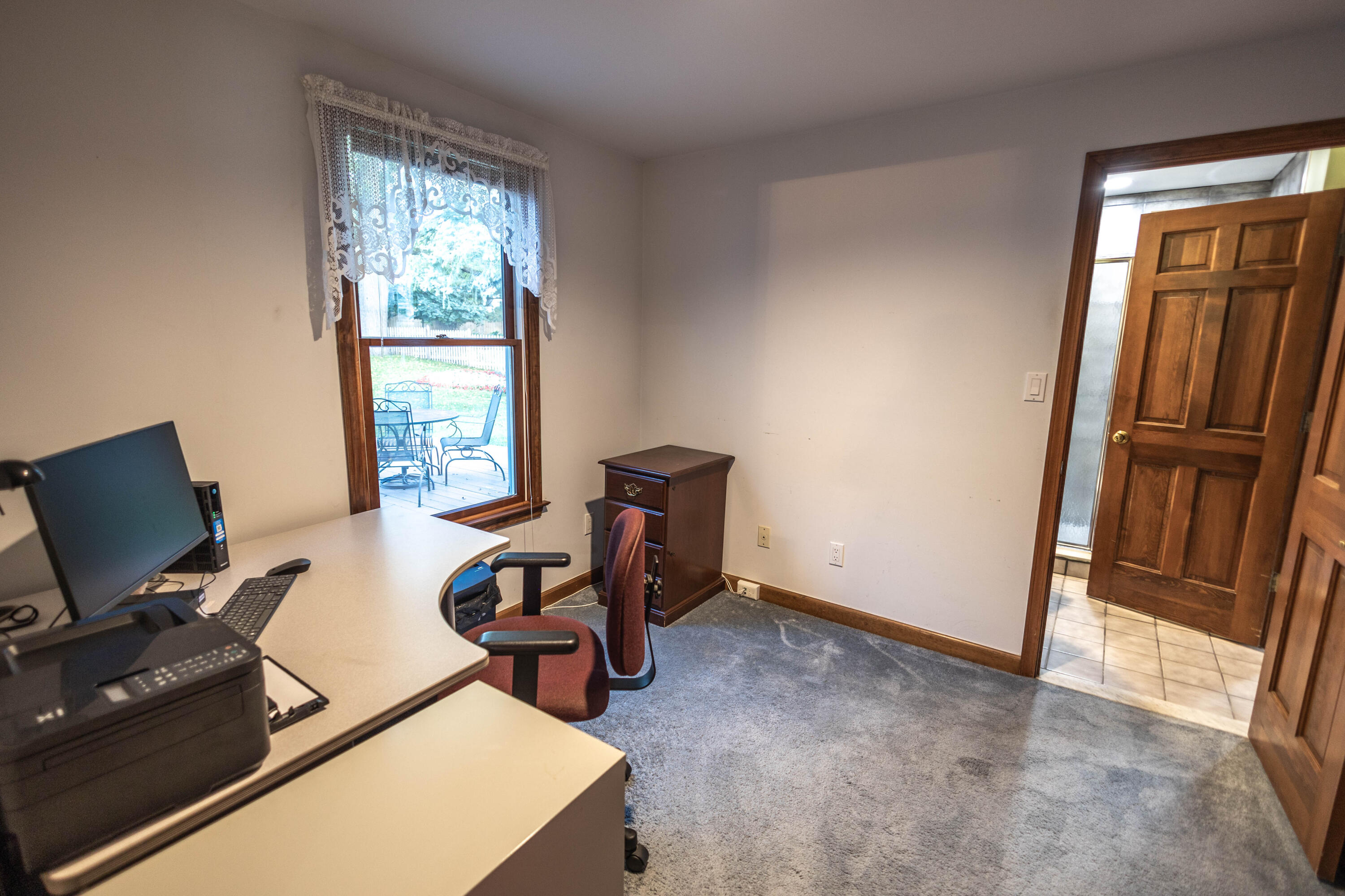 17 North Holcomb Road Clarkston, MI 48346 - Photo 30 of 54 Private Office