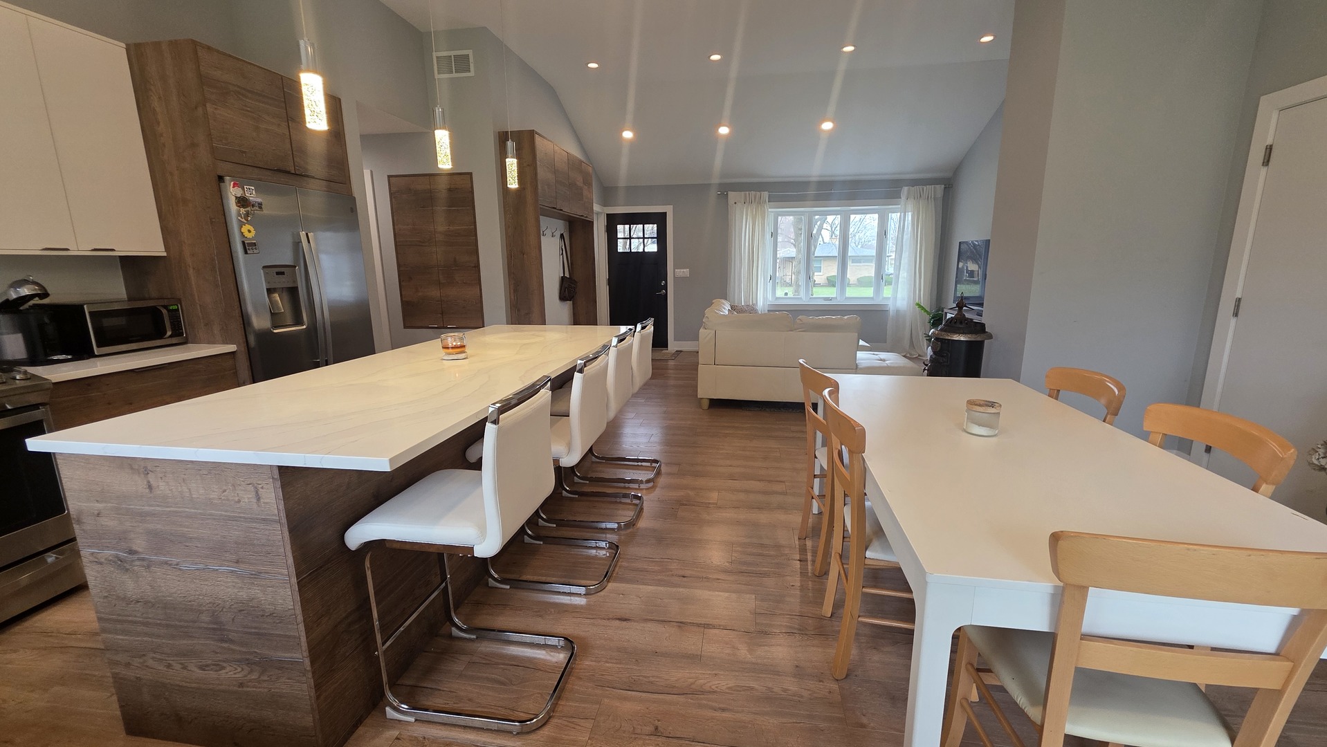 431 Springhill Drive Roselle, IL 60172 - Photo 9 of 29